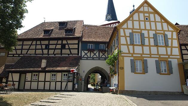Kirchenburg M&ouml;nchsondheim