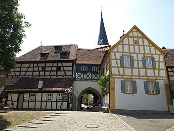 Kirchenburg M&ouml;nchsondheim