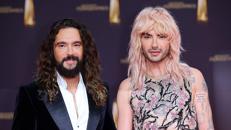 In ihrem Podcast "Kaulitz Hills - Senf aus Hollywood" haben Tom (links) und Bill Kaulitz dar&uuml;ber gesprochen, wie sie sich einen Abschied ihrer Band Tokio Hotel vorstellen w&uuml;rden.