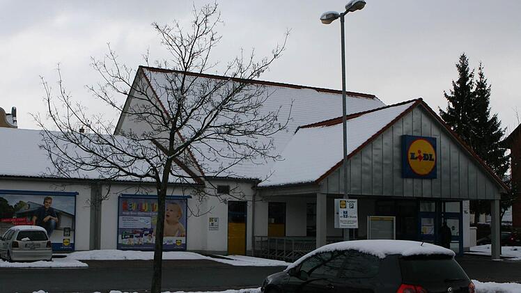 Bereits am nächsten Montag rollen beim Lidl im Kanonenweg die Bagger an. Foto: Johannes Schrenker