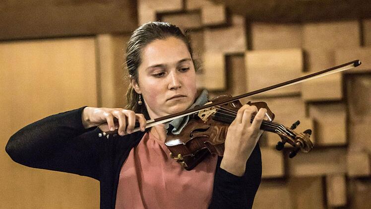 Eva Maria Preinfalk begeisterte die Zuhörer mit ihrer einfühlsamen Mozart-Interpretation. Foto: Jochen Berger