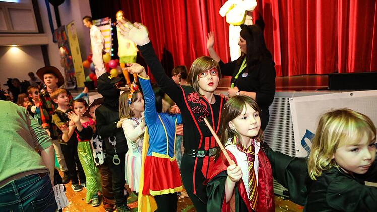 Impressionen vom Kulmbacher Kinderfasching des Kreisjugendrings, der Kommunalen Jugendarbeit und der Bayerischen RundschauFoto: Barbara Herbst