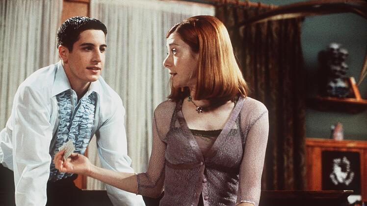 Die schier unendlichen Geschichten aus dem Ferienlager, die Flötistin Michelle (Alyson Hannigan) zu erzählen hatte, wurden zum Running Gag der "American Pie"-Reihe.