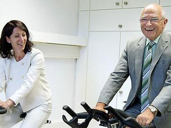 Proberadeln auf dem Heimtrainer mit Günther Denzler und Katja Bittner Fotos: Andreas Welz