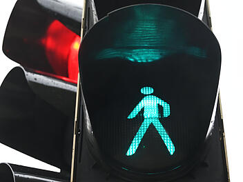 Nürnberg: Schüler an Ampel von Auto angefahren - wer hatte grün?