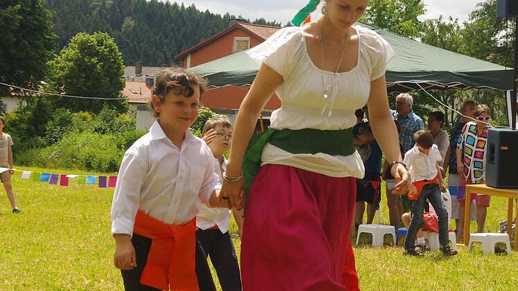 Kirschblüten-Tanz