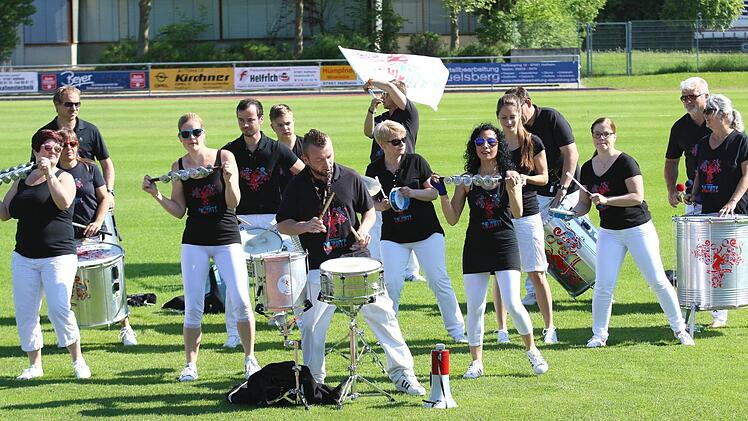 Die Hofheimer Sambagruppe "Bateria Caliente"