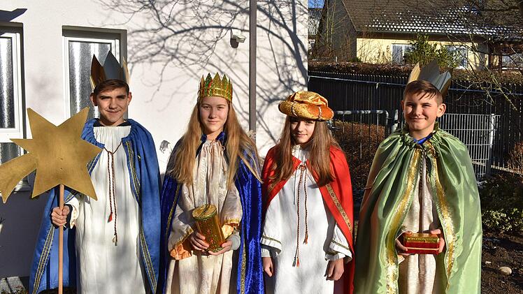 Die Weißenoher Sternsinger Jonas, Johanna, Greet und Paul;  das  Mädchen Johanna ist evangelisch und kommt aus Igensdorf. Igensdorf gehört  zur katholischen  Pfarrei Weißenohe.    Foto: Petra Malbrich