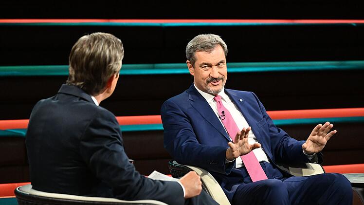 Als Markus Lanz (links) den CSU-Chef fragte, ob Israel in Gaza das Völkerrecht verletze, wich Markus Söder aus.