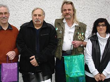 Die Sieger des Weihnachtsschießens der Kissinger Schützen: (von links): Alfred Meisner, Manfred Früchel, Ralf Habel und Inge Geiberger. Foto: Angela Wachenbrönner