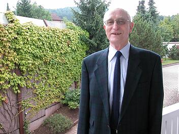 Pfarrer Alfons Wiesler feiert heute, Freitag, 22. Juli, sein 60. Priesterjubiläum. Foto: Ewald Kiesel