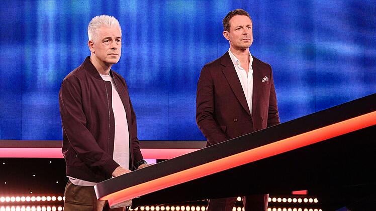 Wie wird sich Michael Mittermeier im Duell mit einem Quiz-Experten schlagen? Rechts: Moderator Alexander Bommes.