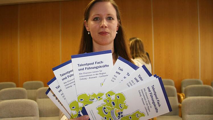 Zukunftscoach Gabriele Riedel vom Landratsamt Kronach macht sich für die Talentpool-Idee stark. Die ersten Kronacher Firmen haben schon Interesse bekundet.  Fotos: Sonja Adam