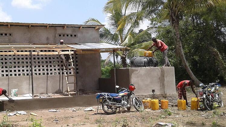 Projekte des Hammelburger Vereins "Afrika Hilfe Franken" in Tansania.  Foto: Uwe Tobaben