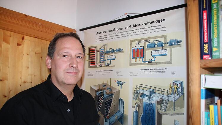 Um mitreden zu können, informiert sich Volker Partsch immer aus erster Hand, zum Beispiel darüber, wie Atomkraftwerke funktionieren. Foto: Ralf Ruppert