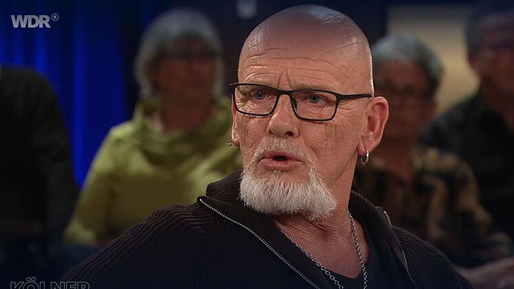 "Und dann musst du eben auch in Kauf gehen, dass Leute gehen", positioniert sich Santiano-Frontmann klar gegen rechts.