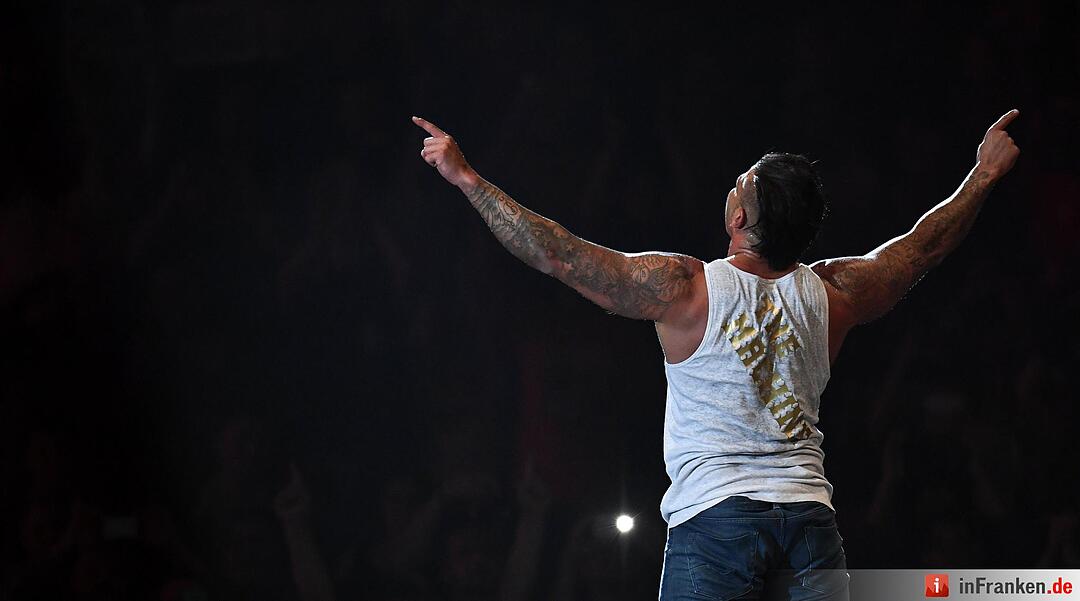 Wrestling in München - Tim Wiese gibt sein Debüt und siegt