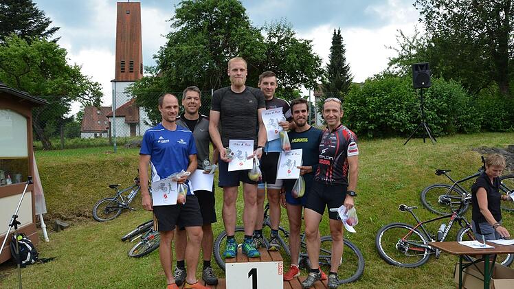 Die Top-3: (von links) Marcus Enders, Dominik Endres, Florian Kretschmann, Tobias Heil, Alexander Eckert und Thomas Schrenk.Thomas Helfrich