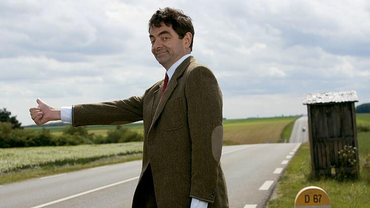 In seiner Not versucht Mr. Bean (Rowan Atkinson) per Anhalter ans Mittelmeer zu kommen.