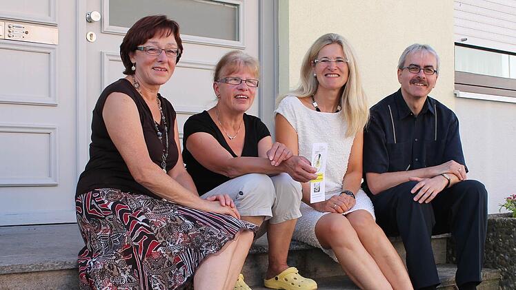 Das Projektteam (v.l.): Helga Vierheilig (Caritas), die Koordinatorinnen Elisabeth Wagner und Gabriele Makowka und Diakon Christoph Glaser