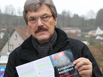 Herbert Markert, Dienststellenleiter der Polizeiinspektion Bad Brückenau, ist alarmiert. Foto: Ulrike Müller