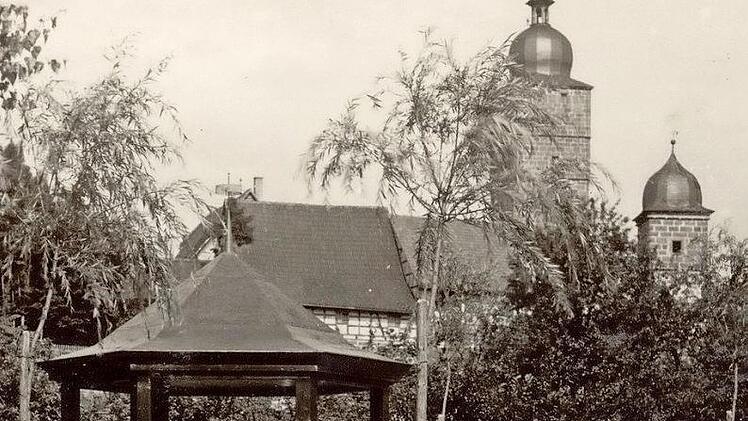 Pavillon in der Karl-Hoch-Anlage