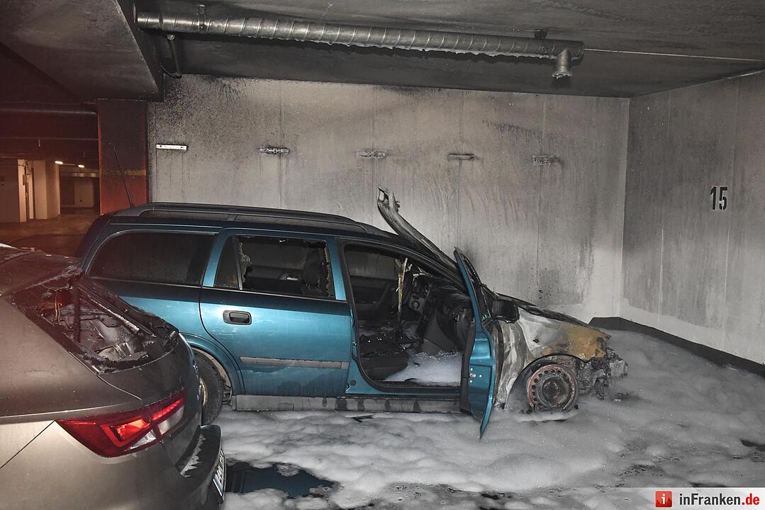 Brand in Tiefgarage in Bamberg - Hotel evakuiert