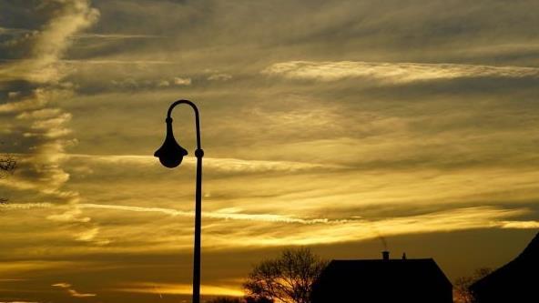Mehr Licht wünschen sich Bürger aus Reichenbach. Symbolfoto: Hans/pixabay.com