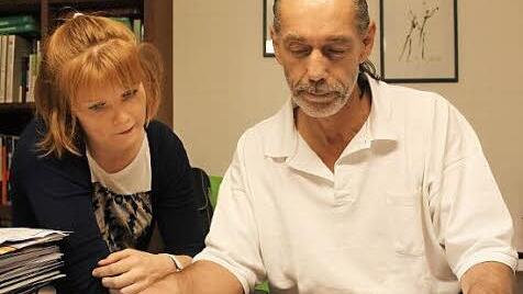 Facharzt Christof Daum - hier mit seiner Nichte Jessica Kohlmann-Löblich - will Anfang des Jahres seine Praxis eröffnen. Foto: Veronika Schadeck