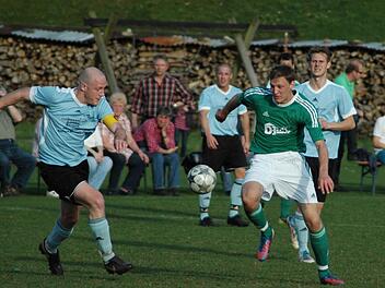 Endlich einmal vor den Gochsheimern am Ball: Philipp Dorn. Foto: Sebastian Schmitt