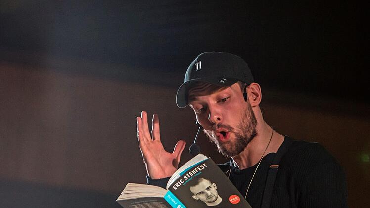 "9 Tage wach": Impressionen von der Erlebnislesung mit Eric und Edith Stehfest in NeustadtFoto: Jochen Berger