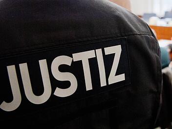 Eine hohe Geldstrafe kassierte ein vielfach Vorbestrafter vor dem Haßfurter Antsgericht.