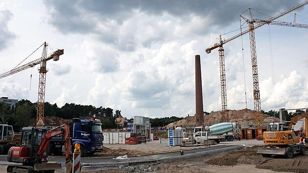 In der zweiten H&auml;lfte des kommenden Jahres soll das Nahversorgungszentrum "Ziegelei" er&ouml;ffnet werden. Fotos: Pascale Ferry