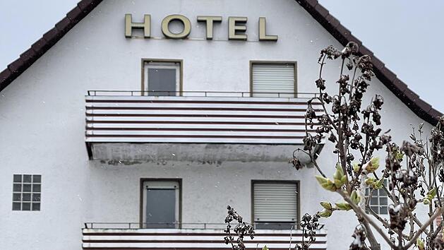 Der Ratskeller am Marktplatz in Wildflecken könnte bald wieder belebt sein. Laut Bürgermeister Kleinhenz sind die Verhandlungen mit einem Käufer weit.  Foto: S. Schmitt