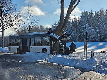 Schulbusunfall im Erzgebirge