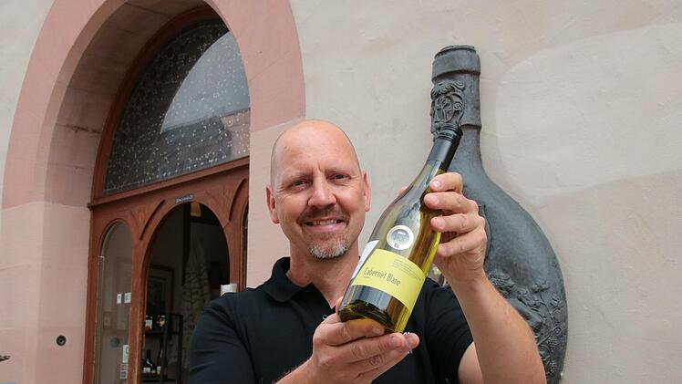 Cabernet blanc ist eine der neuen Sorten, die Thomas Lange anbaut.