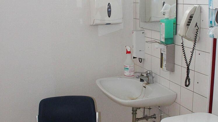 Wird neu ausgestattet: Waschecke in der Therapie-Abteilung.