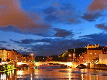 Lyon bei Nacht!  Fotos: Manfred Wagner