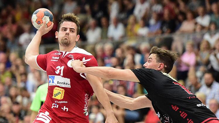 Krisztian Galli (links) und der HSC Bad Neustadt stehen nach zwei Niederlagen zu Saisonbeginn gegen die SG Nußloch vor der nächsten hohen Hürde. Foto:  Anand Anders