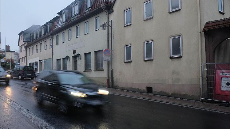 Bürgernähe soll das Rathaus-Ensemble in der Hammelburger Straße den Euerdorfern bieten. Foto: Gerd Schaar