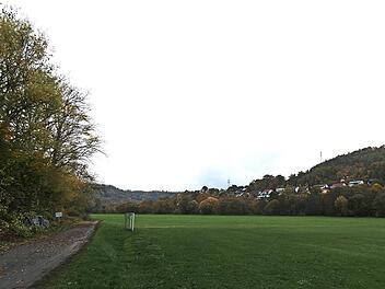 Die Radwegeverbindung zwischen Kauerndorf und Trebgast scheint vor allem im Weißmaintal zwischen Kauerndorf und Fölschnitz auf Hindernisse zu stoßen.