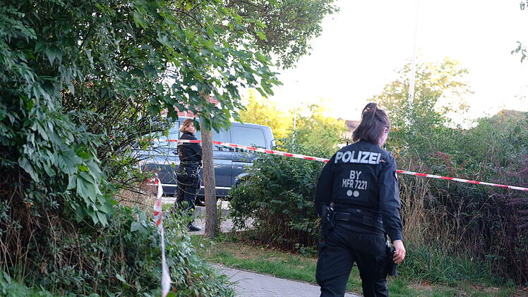 Polizei erschießt Angreifer - das wissen wir über die Messerattacke von Ansbach