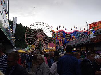 Das Kronacher Freischießen ist der Publikumsmagnet der Region. Für die Verdienste um das traditionsreiche Fest wird die Schützengesellschaft Kronach im April von Markus Söder  mit dem Heimatpreis ausgezeichnet.  Foto: Archiv/Marco Meißner