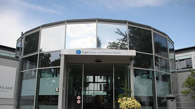 Die Capio Franz von Prümmer Klinik in Bad Brückenau deckt die medizinische Grundversorgung der Bevölkerung ab. Aktuell steht ein Eigentümerwechsel zur Debatte. Foto: Ulrike Müller