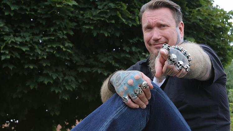 Andrew James Witzke ist gebürtiger Amerikaner, doch Franke aus Überzeugung. Am Donnerstag will er bei der neuen RTL-Show "Rising Star" Deutschland von seinem Talent überzeugen. Foto: Barbara Herbst