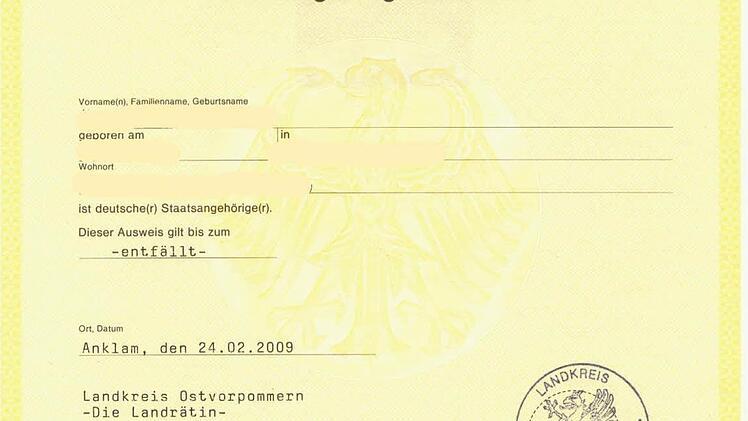 Gelber Schein heißt der Staatsangehörigkeitsausweis im Jargon der "Reichsbürger". Foto: Bundesdruckerei