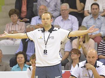 Stand am Samstagabend in Bad Neustadt mit leeren Händen da: Jan Gorr. Seine Mannschaft, der HSC 2000 Coburg, verlor das Schlagerspiel der 3. Handball-Liga Süd mit 20:22. Foto: CT-Archiv