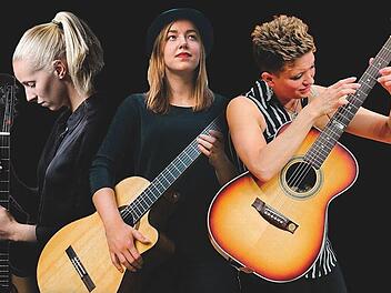 Frauenpower an der Gitarre: Das Trio "MusiSHEans" wird das Festival in der Johanniskapelle am 15. November beschlie&szlig;en. Fotos: PR