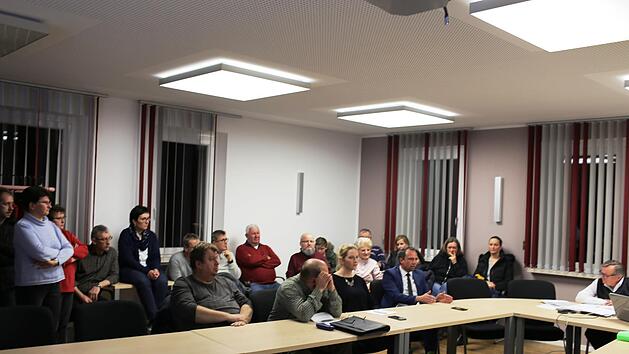 Gro&szlig;es Interesse an der Sitzung zeigten die B&uuml;rger. Foto: Franz Galster