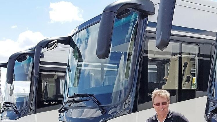 Morelo-Geschäftsführer Reinhard Löhner spürt keinen Rückgang bei der Nachfrage nach den luxuriösen Reisemobilen aus Schlüsselfeld - im Gegenteil. Er sieht auf seine Branche einen Boom zukommen.